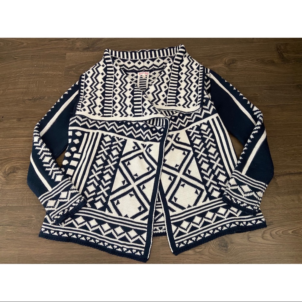 Woven Heart | Aztec Open Flyaway Cardigan Sweater